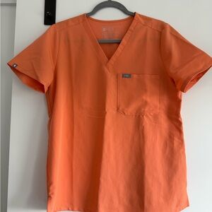 Women’s Papaya Catarina Scrub Top